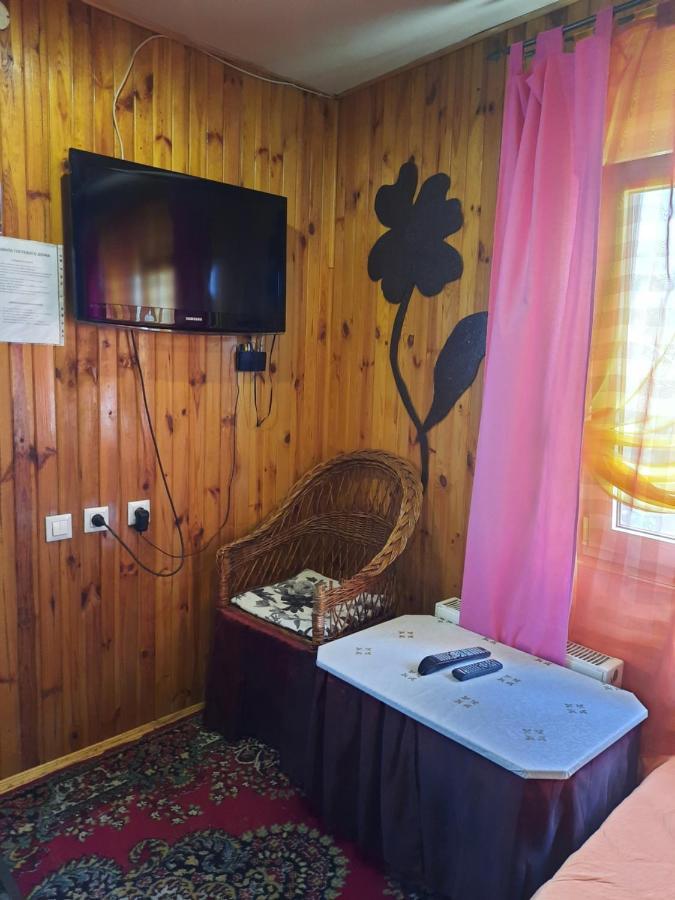Kitech Guest House Odessa Esterno foto