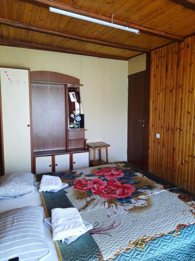 Kitech Guest House Odessa Esterno foto