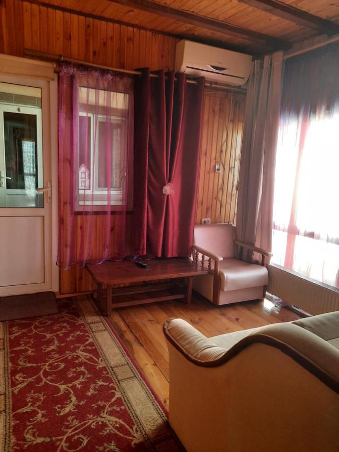 Kitech Guest House Odessa Esterno foto