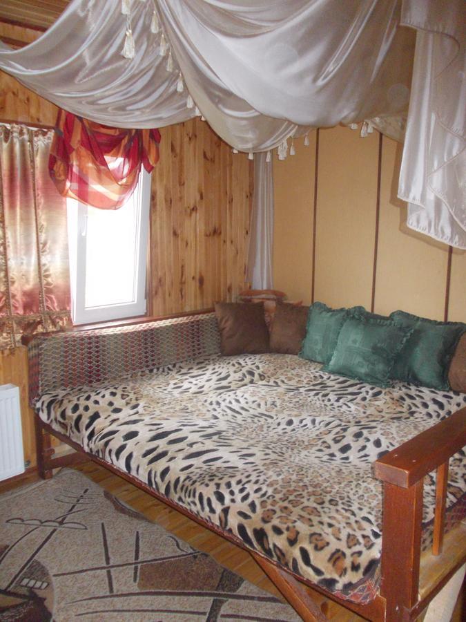 Kitech Guest House Odessa Esterno foto