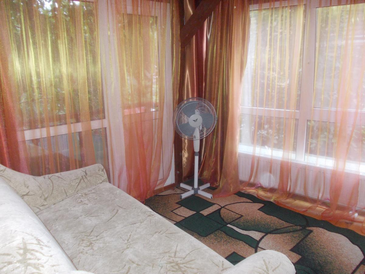 Kitech Guest House Odessa Esterno foto